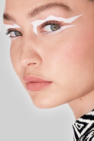 Gigi Hadid wearing artistic makeup on eyes